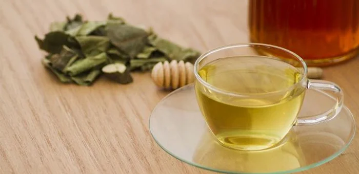 Мощна здравословна напитка: просто добавете 2 подправки към чая си