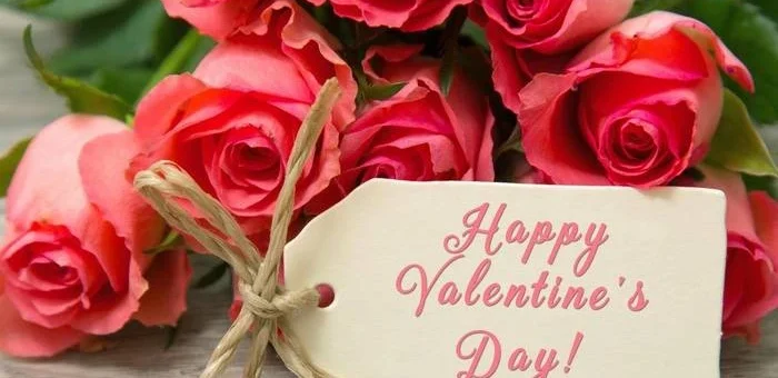 Цветя в чест на Деня на влюбените: защо рози и колко трябва да има